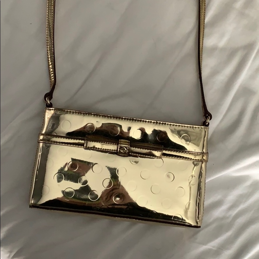 Women’s Kate spade purse
